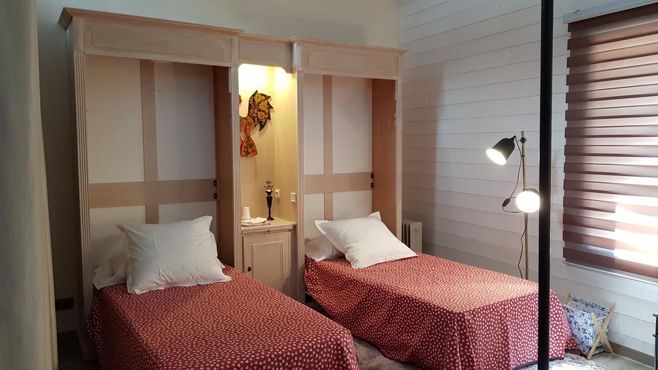 Au Coq Bleu Hotel Mareugheol Ngoại thất bức ảnh